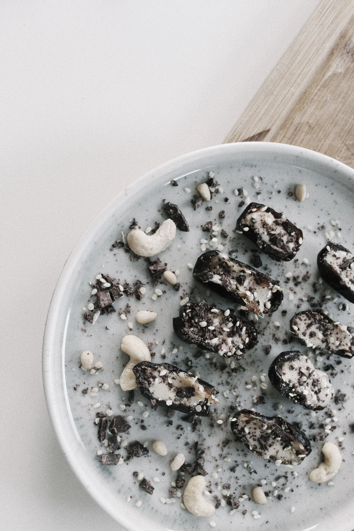 Stuffed dates with nuts and cacao